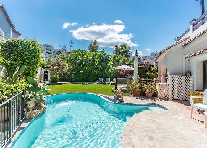 Elegante De * Marbella